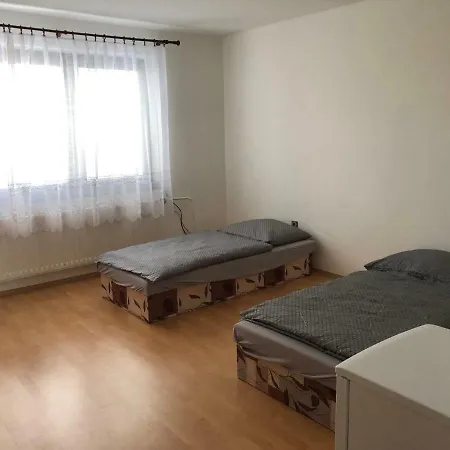 Ubytovanie - Sulekovo Pensjonat Hlohovec